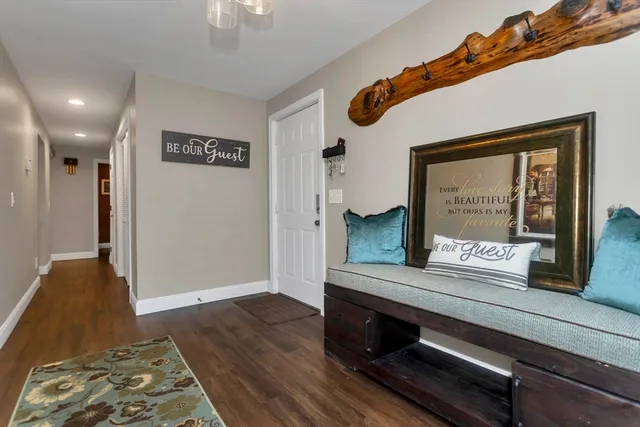 $550,000 | 10 Beauregard Terrace, West Springfield, MA 01089