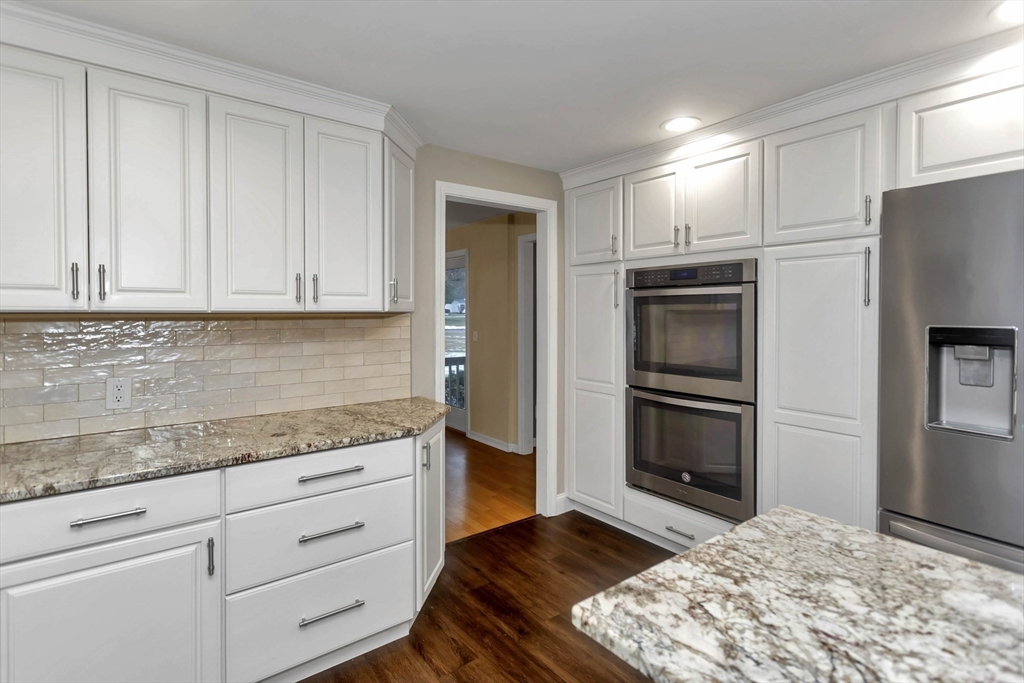 10 Beauregard Terrace West Springfield, MA 01089 - Photo 4 of 41