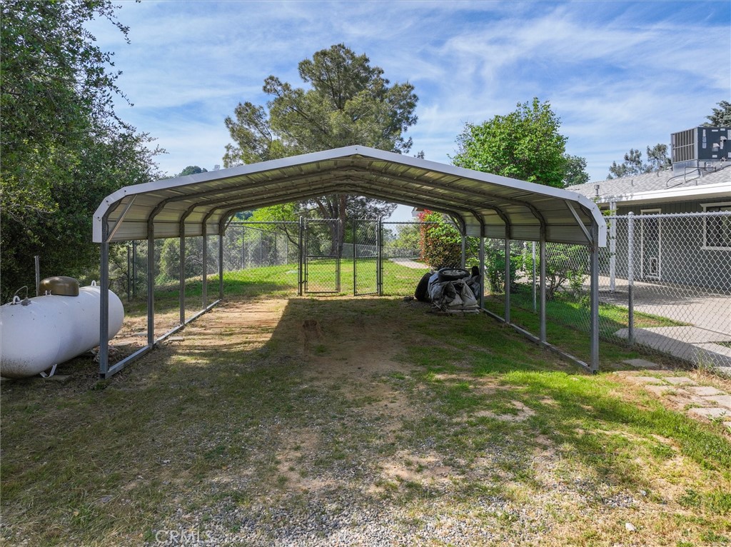 3310 Deer Run Road Mariposa, CA 95338 - Photo 40 of 47 a view of a backyard with sitting area