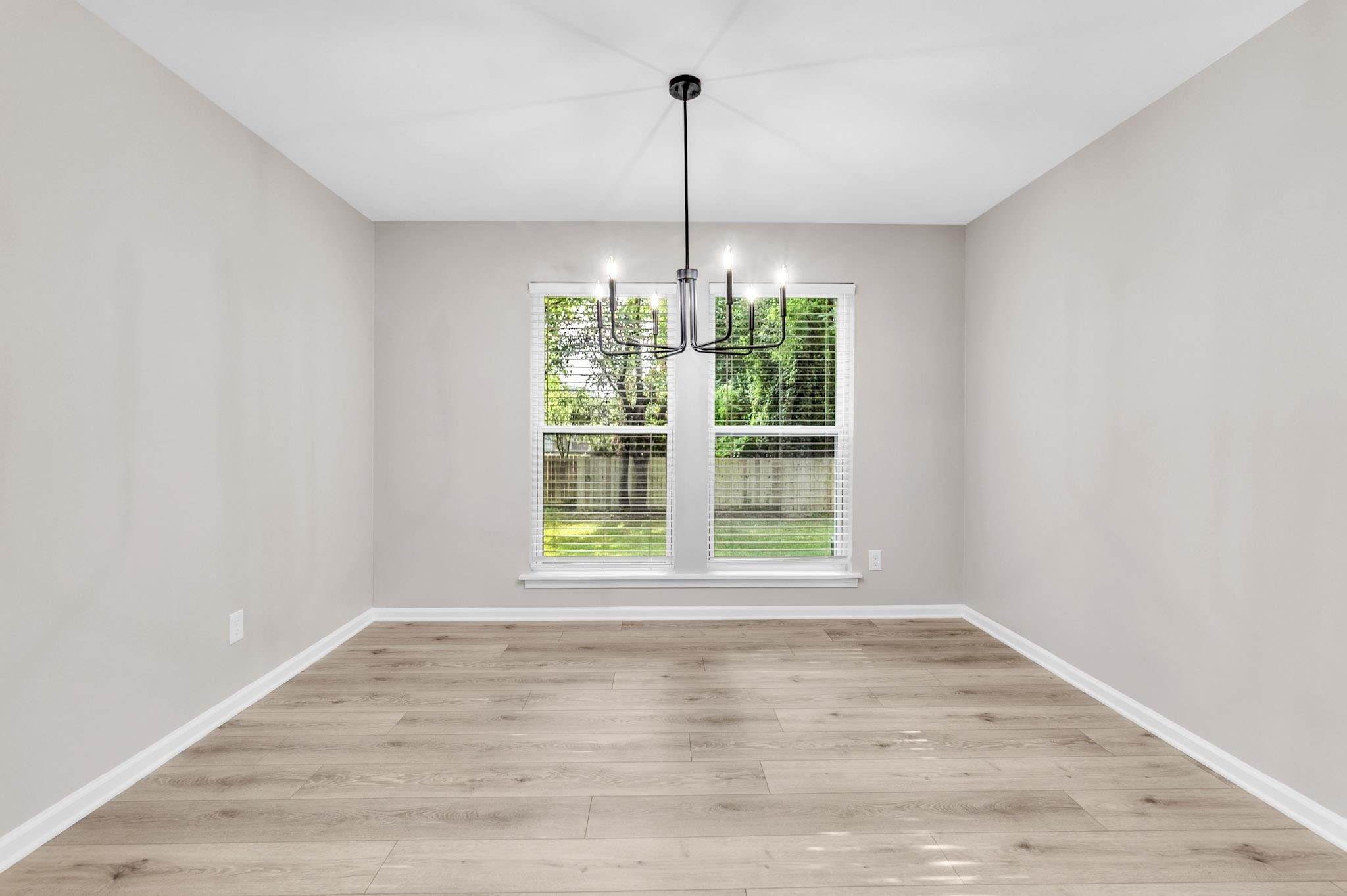 2556 Lynnfield Road Memphis, TN 38119 - Photo 6 of 24 Gallery Image 6
