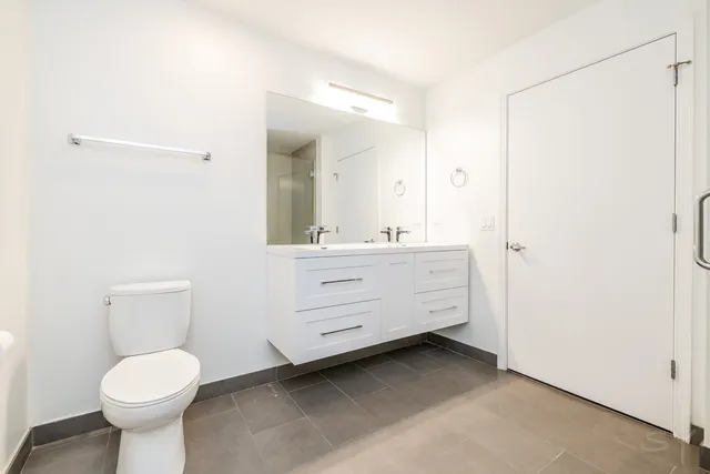 $267,500 | 320 East 21st Street, Unit 802, Chicago, IL 60616