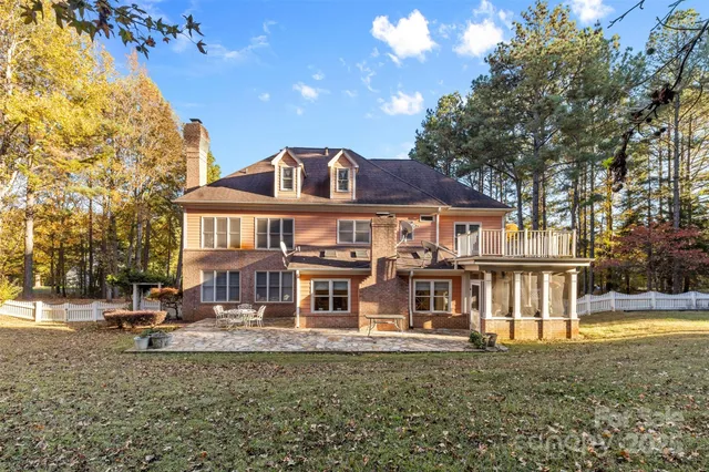 $1,250,000 | 6041 Bluebird Hill Lane, Matthews, NC 28104