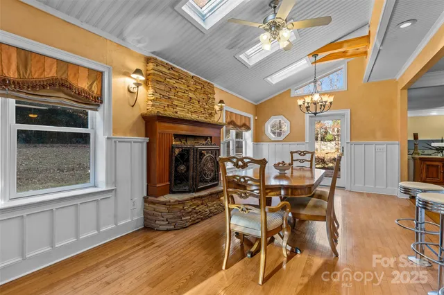 $1,250,000 | 6041 Bluebird Hill Lane, Matthews, NC 28104