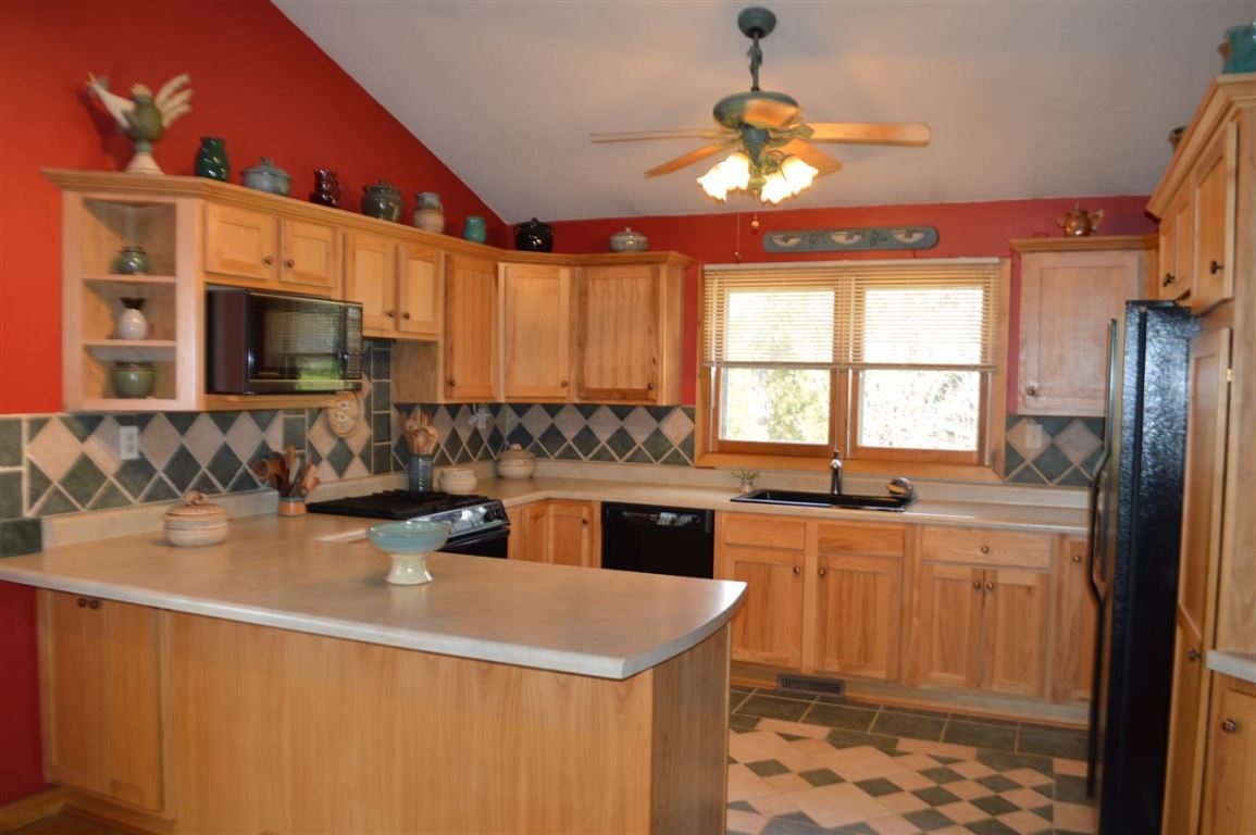503 Issaqueena Trail Clemson, SC 29631 - Photo 9 of 36 Gallery Image 9