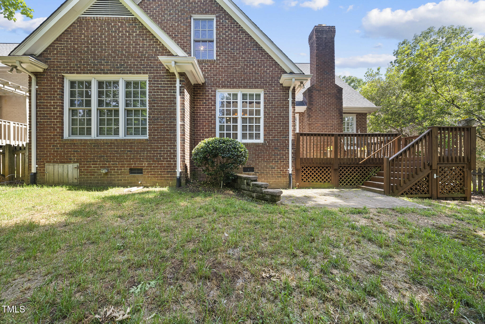 156 Yorkchester Way Raleigh, NC 27615 - Photo 40 of 51 39