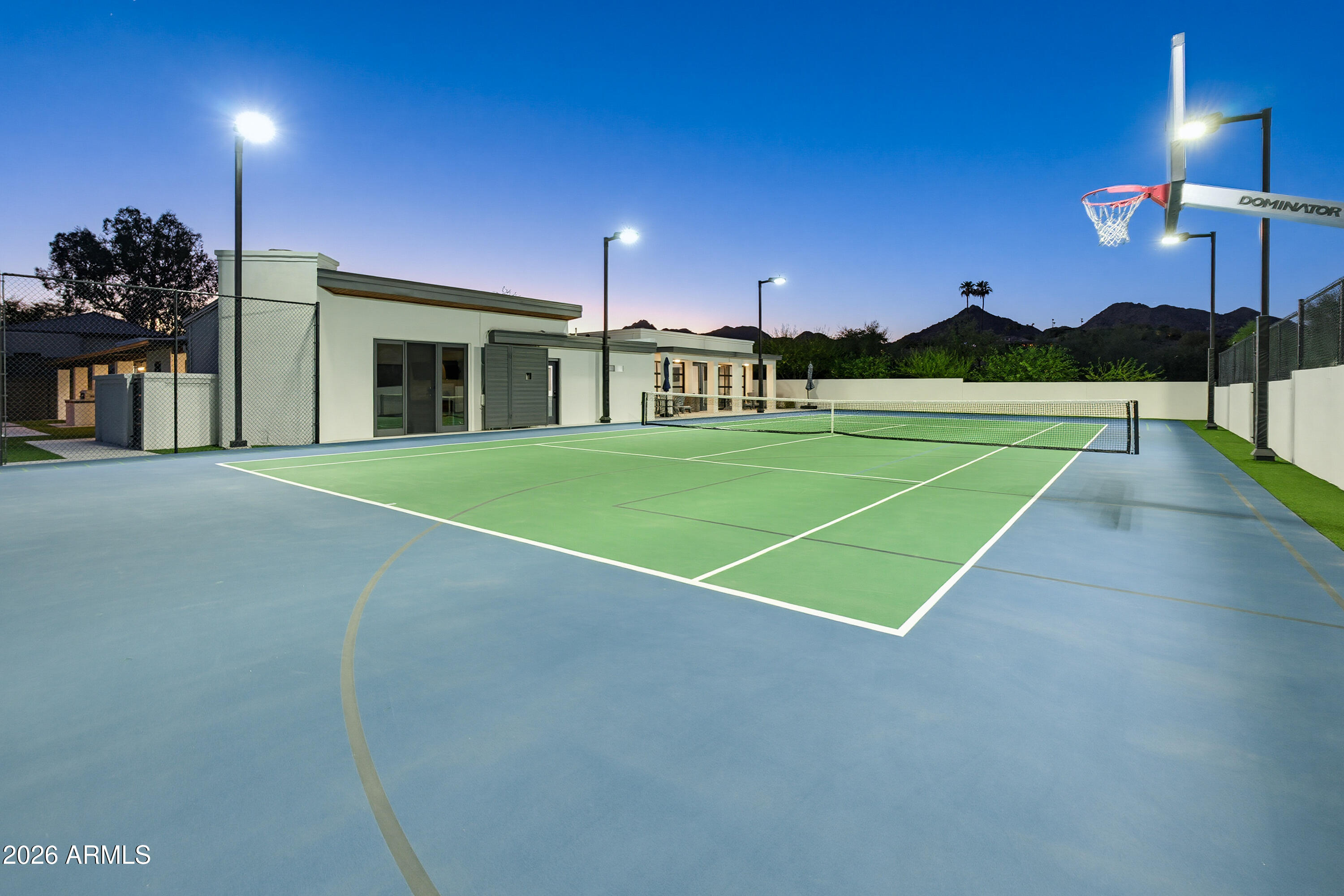 3915 East Rancho Drive Paradise Valley, AZ 85253 - Photo 7 of 102 Full Court with Basketball
