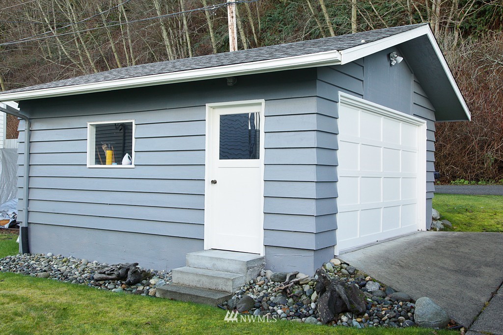 3643 Bells Beach Road Langley, WA 98260 - Photo 14 of 15 Gallery Image 14