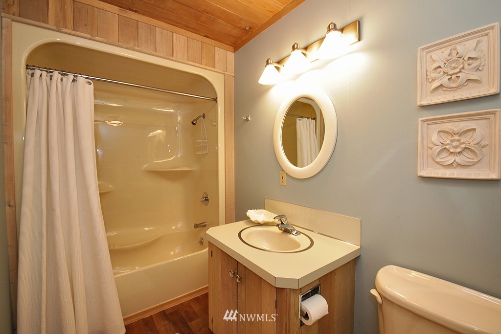 3643 Bells Beach Road Langley, WA 98260 - Photo 9 of 15 Gallery Image 9