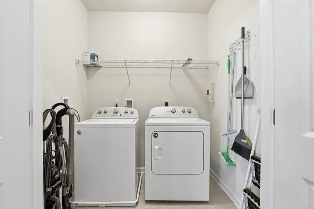 $624,900 | 2 Francis Drive, Unit 213, Andover, MA 01810