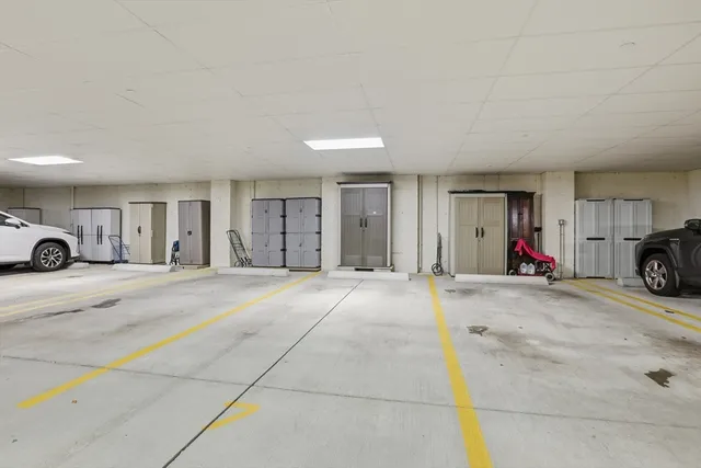 $624,900 | 2 Francis Drive, Unit 213, Andover, MA 01810