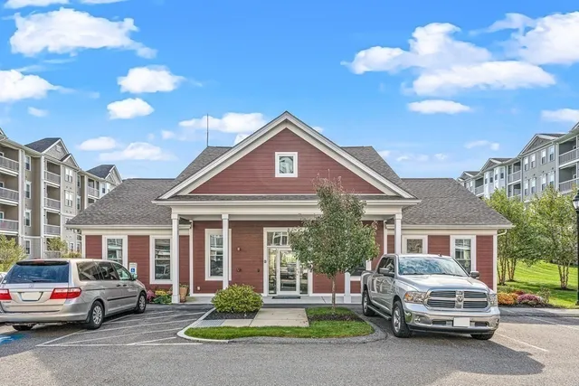 $624,900 | 2 Francis Drive, Unit 213, Andover, MA 01810