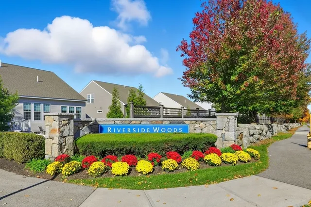 $624,900 | 2 Francis Drive, Unit 213, Andover, MA 01810