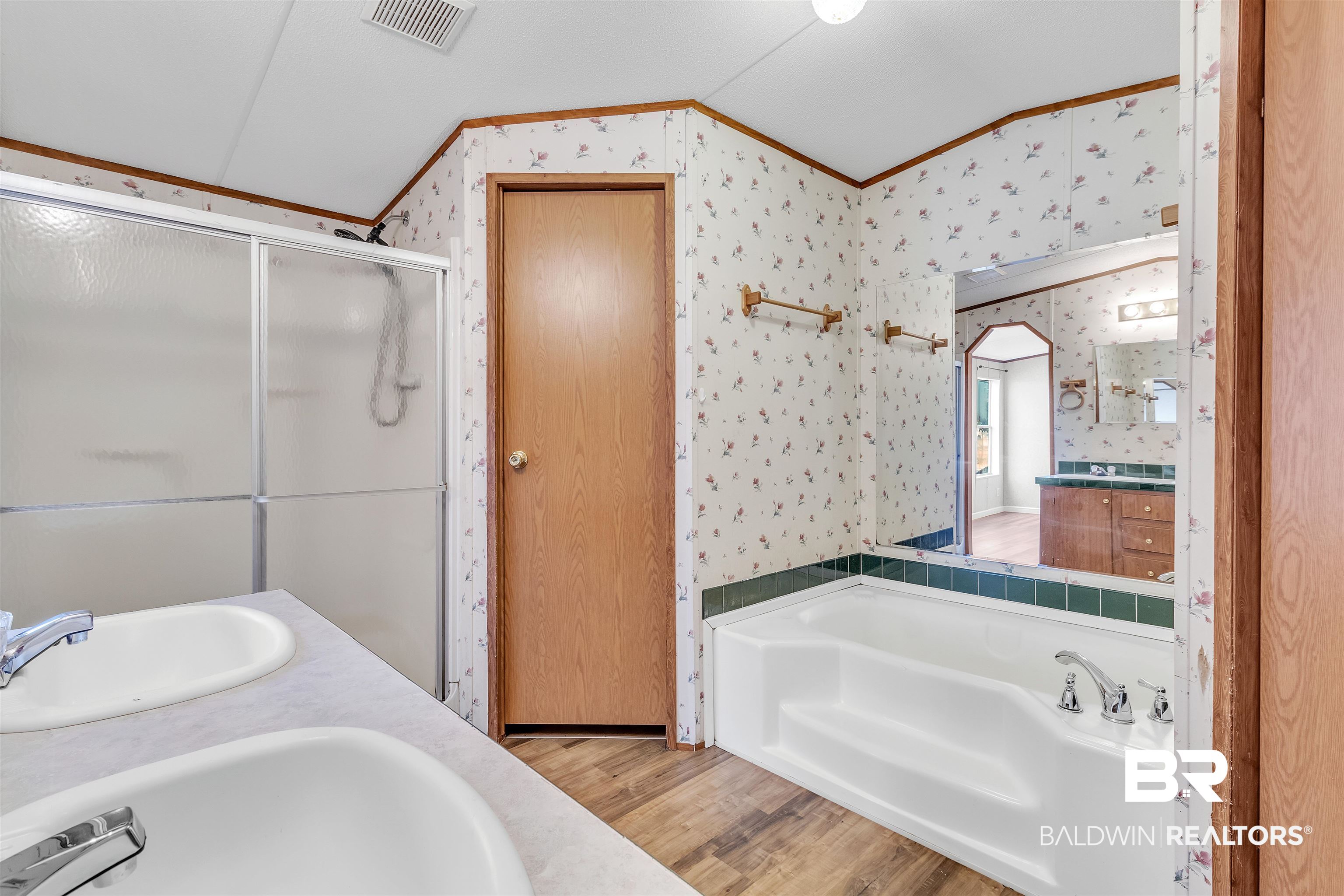 33118 Gilley Road Lillian, AL 36549 - Photo 10 of 27