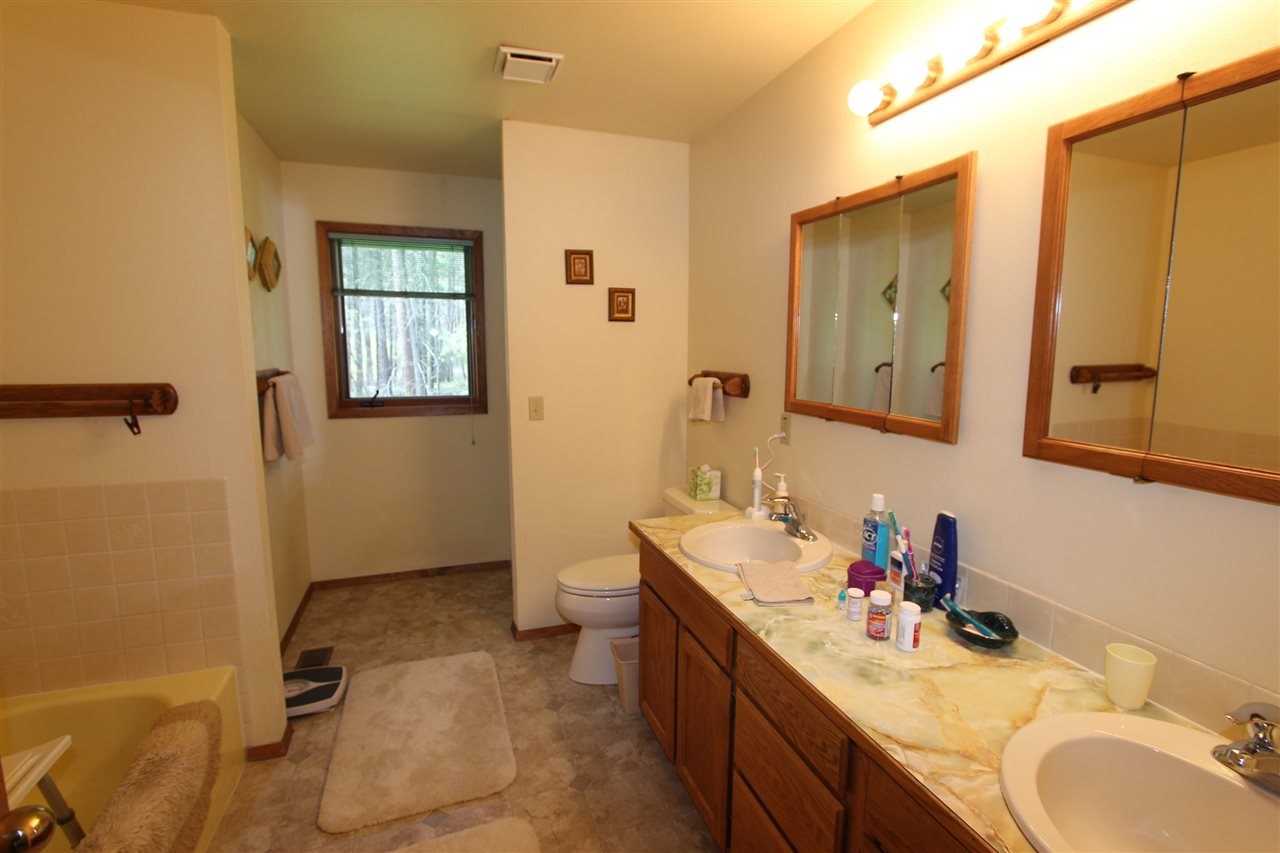 4812 West Staley Road Deer Park, WA 99006 - Photo 13 of 20 Gallery Image 13