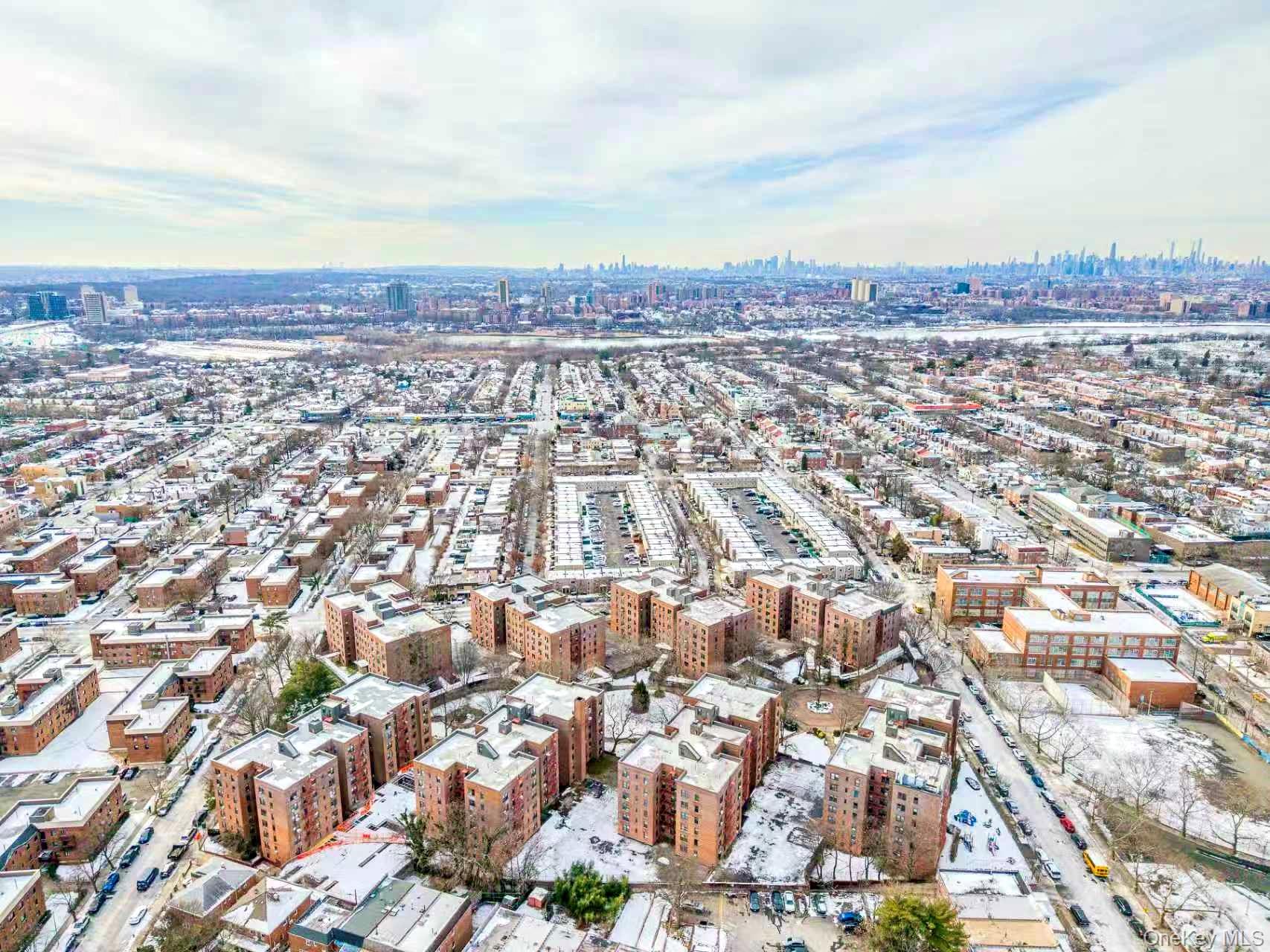 150-15 72nd Road, Unit 5G Queens, NY 11367 - Photo 26 of 27 an aerial view of multiple house