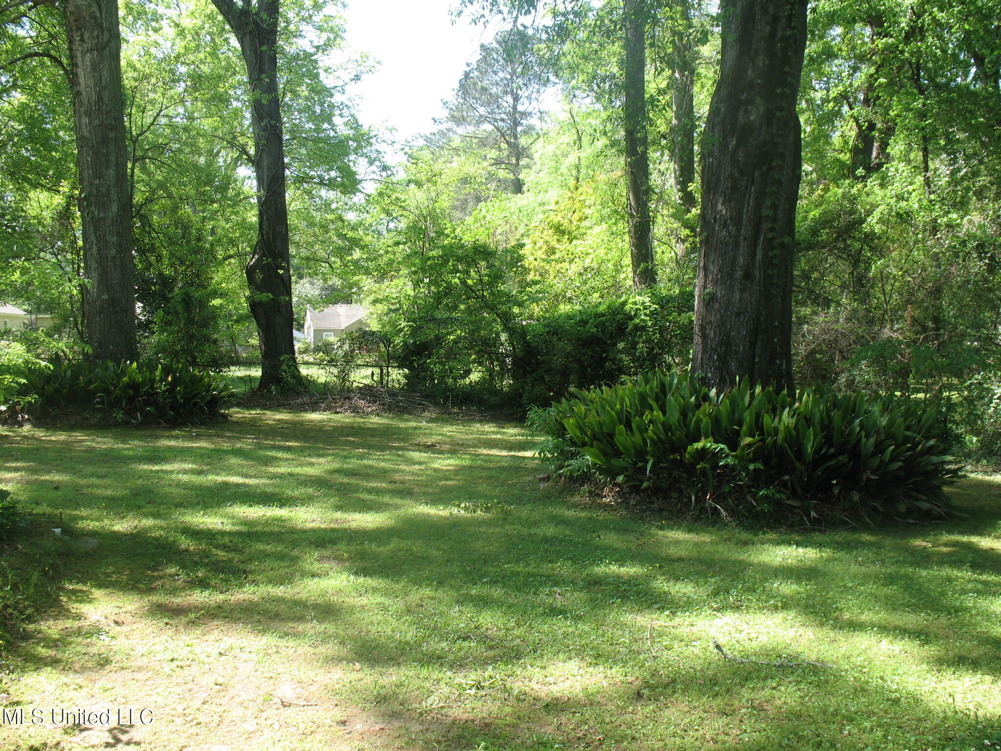 4125 Robin Drive Jackson, MS 39206 - Photo 39 of 41 AE3A3DCC-CA7C-4D3C-9749-EF460539BD1F