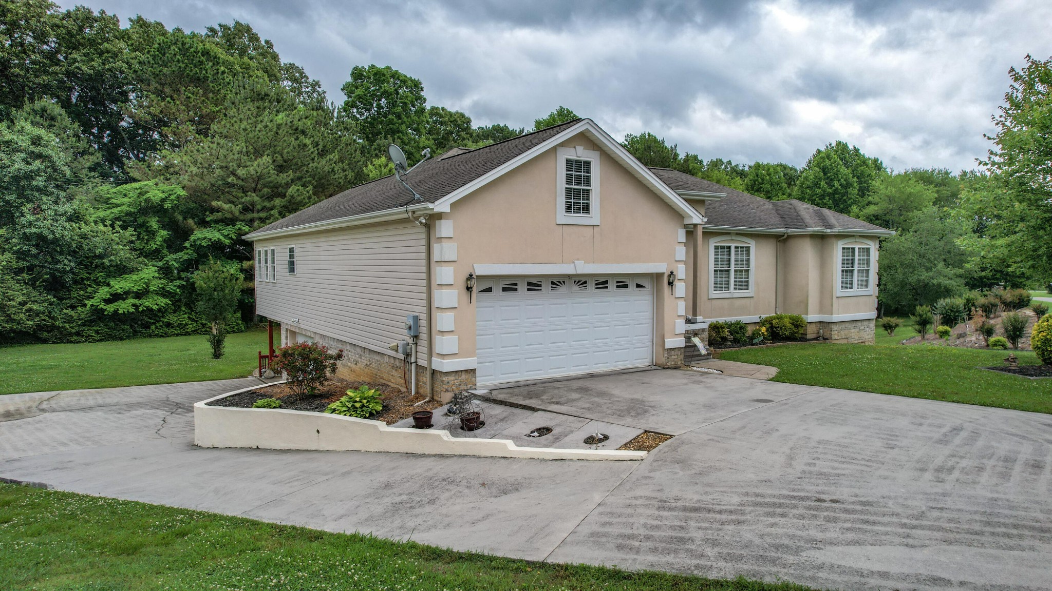200 County Road 1150 Riceville, TN 37370 - Photo 3 of 81