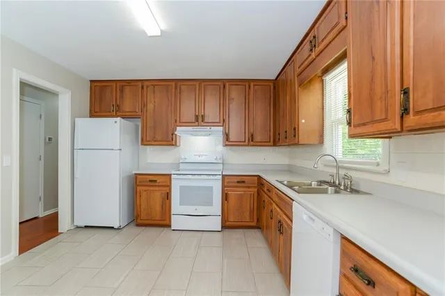 $1,795 | 16016 East 37 Terrace South, Independence, MO 64055