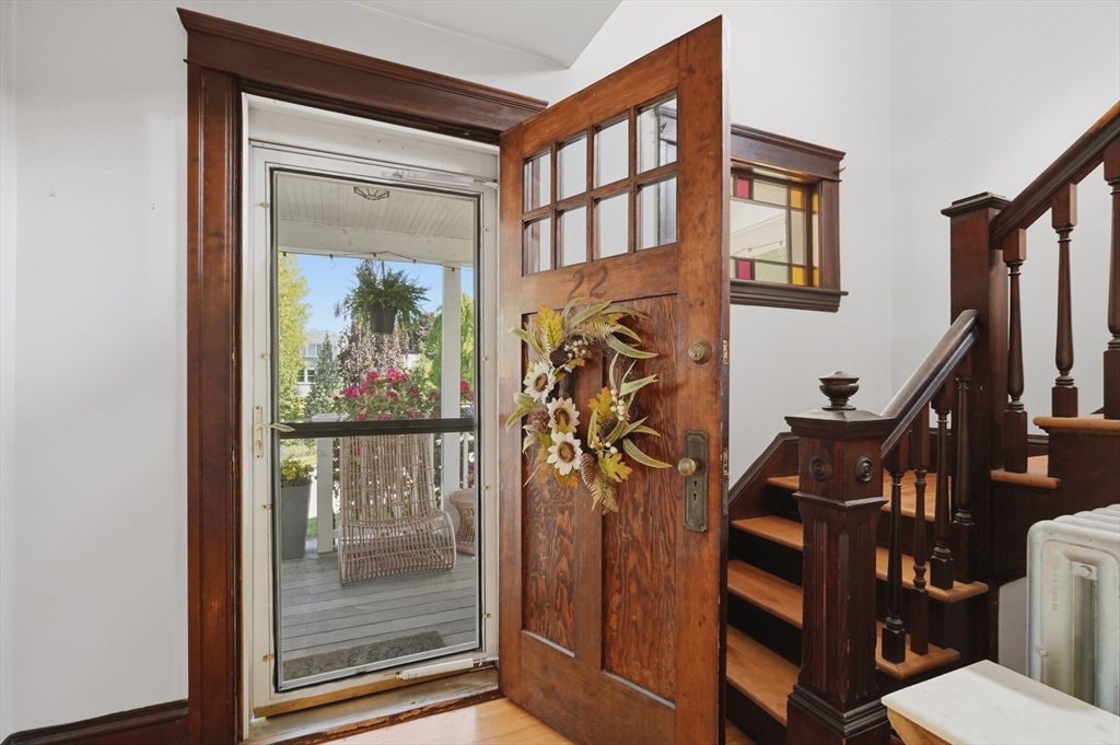 22 Merrill Road Worcester, MA 01606 - Photo 5 of 40