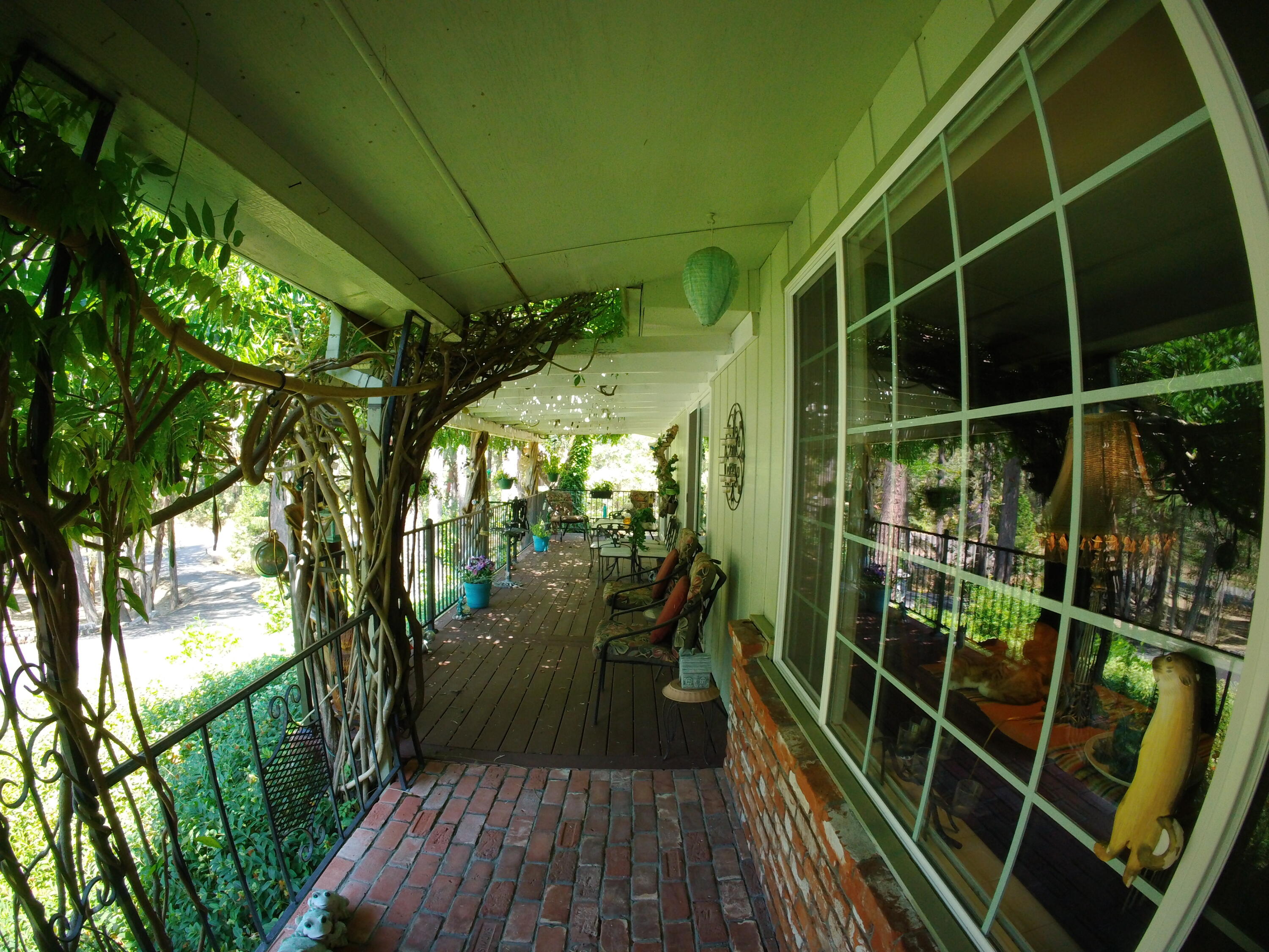 751 Espey Road Grants Pass, OR 97527 - Photo 5 of 49 Front Deck