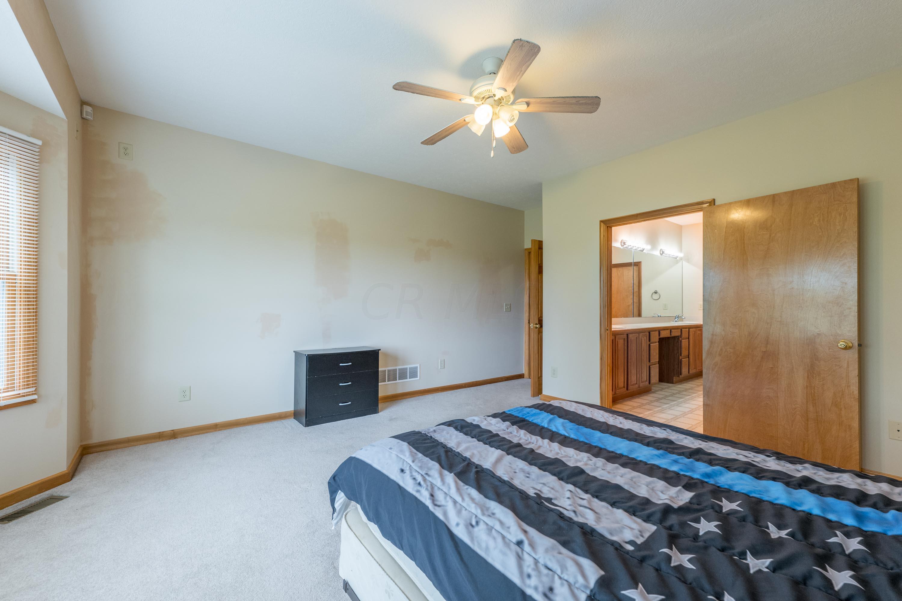 4640 Winchester Southern Road Circleville, OH 43113 - Photo 38 of 69 Owners Suite