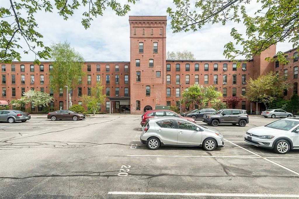 156 Front Street, Unit 310 Exeter, NH 03833 - Photo 1 of 11