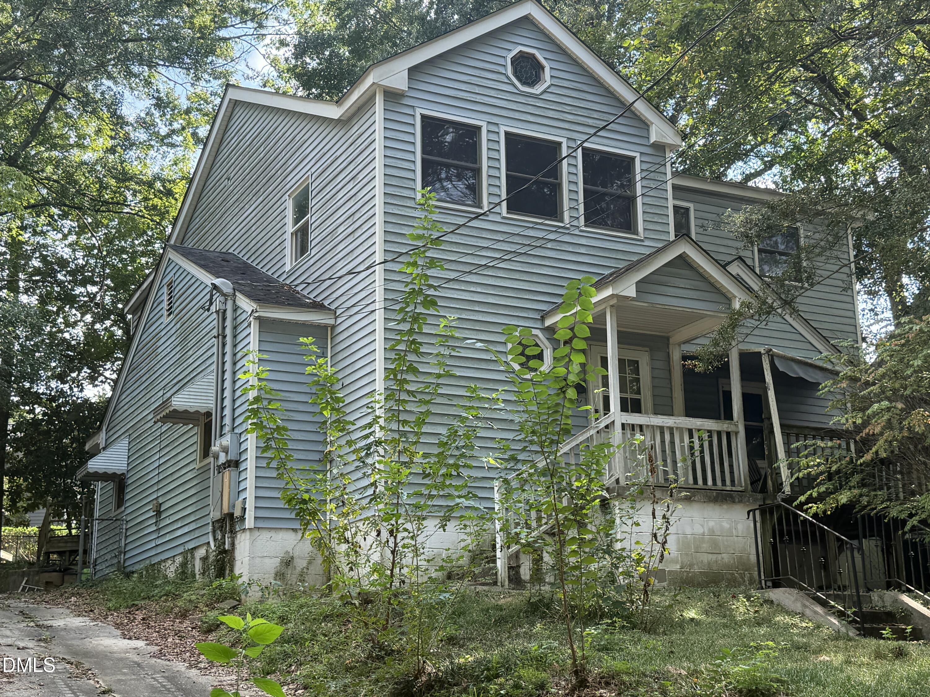 2603 Van Dyke Avenue Raleigh, NC 27607 - Photo 2 of 9 IMG_1824