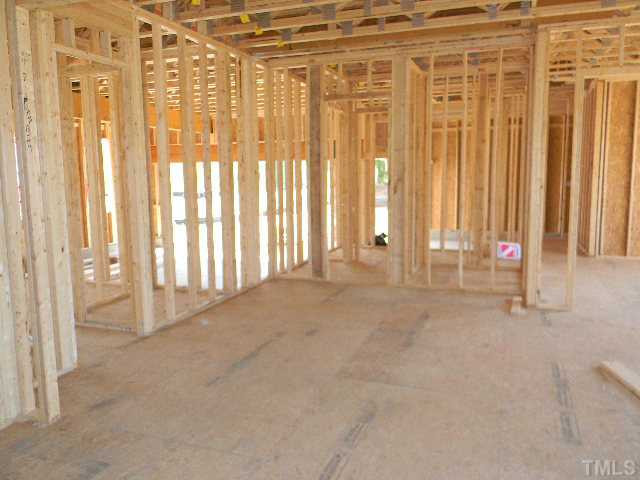 5100 Pomfret Point, Unit LT193 Raleigh, NC 27612 - Photo 5 of 10 Gallery Image 5