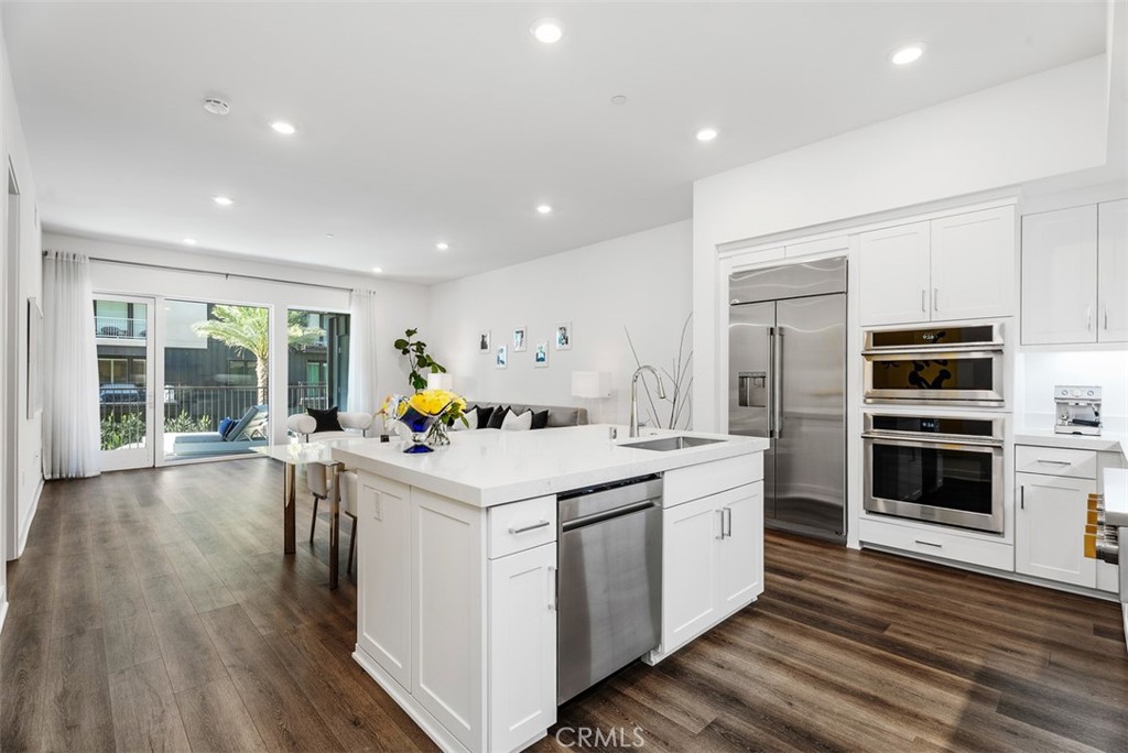3305 Rivington Irvine, CA 92612 - Photo 1 of 62