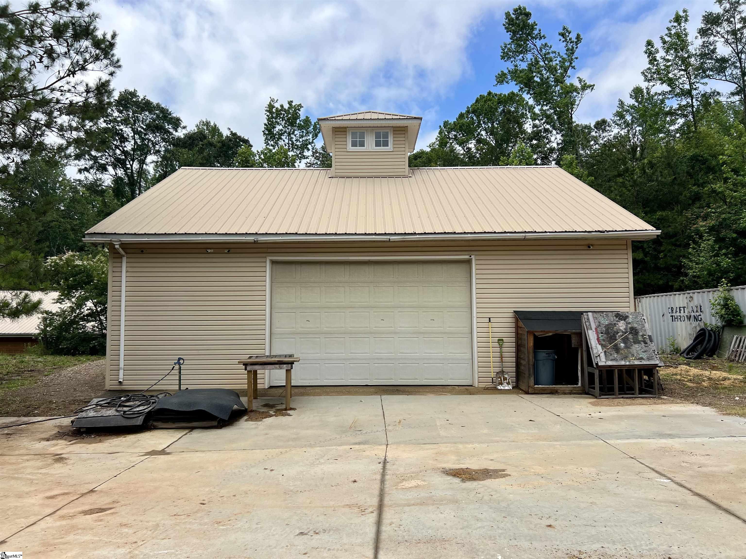 220 Jenkins Bridge Road Fountain Inn, SC 29644 - Photo 2 of 18 Gallery Image 2