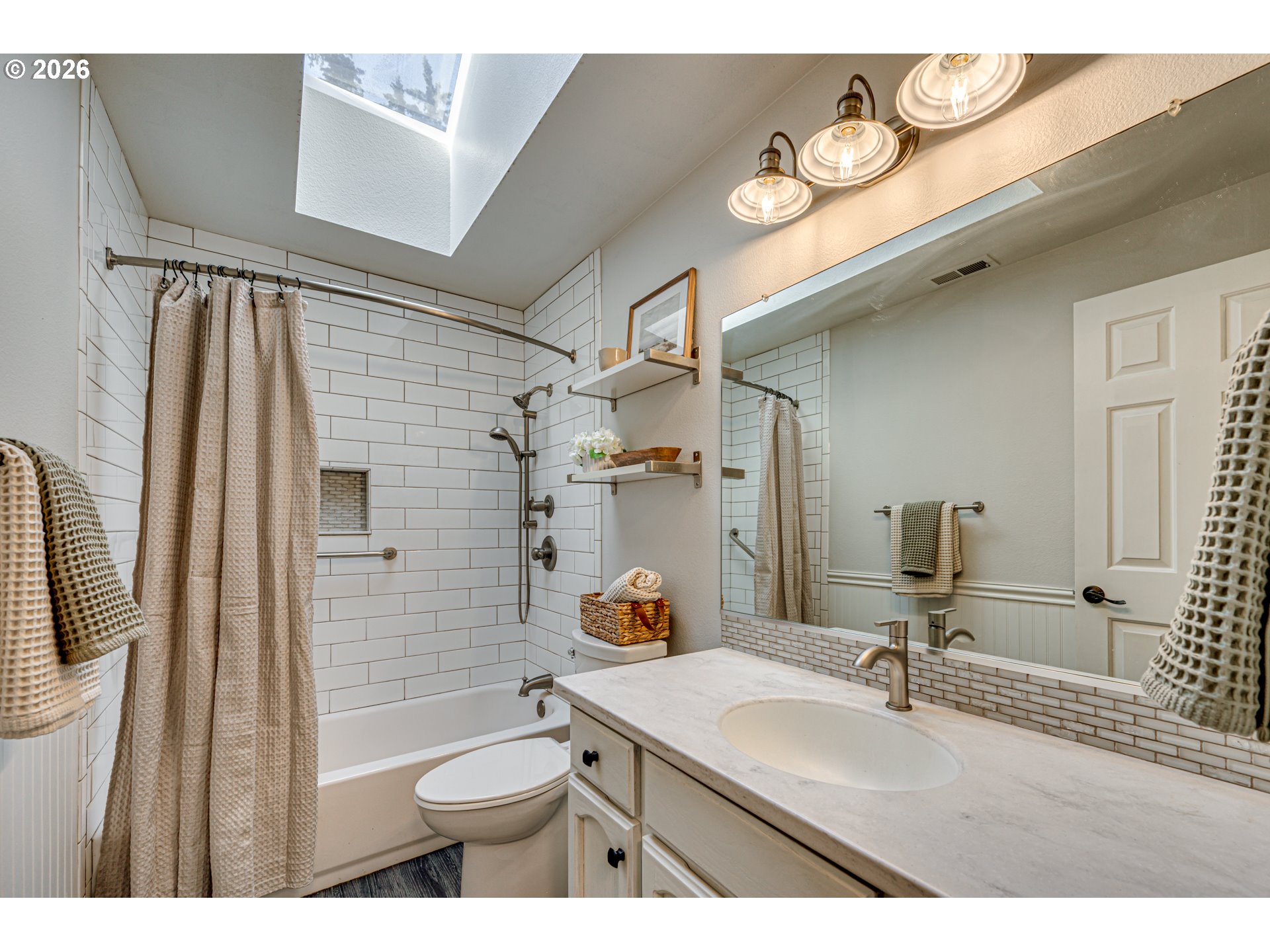 2012 Northeast 193rd Court Vancouver, WA 98684 - Photo 19 of 42