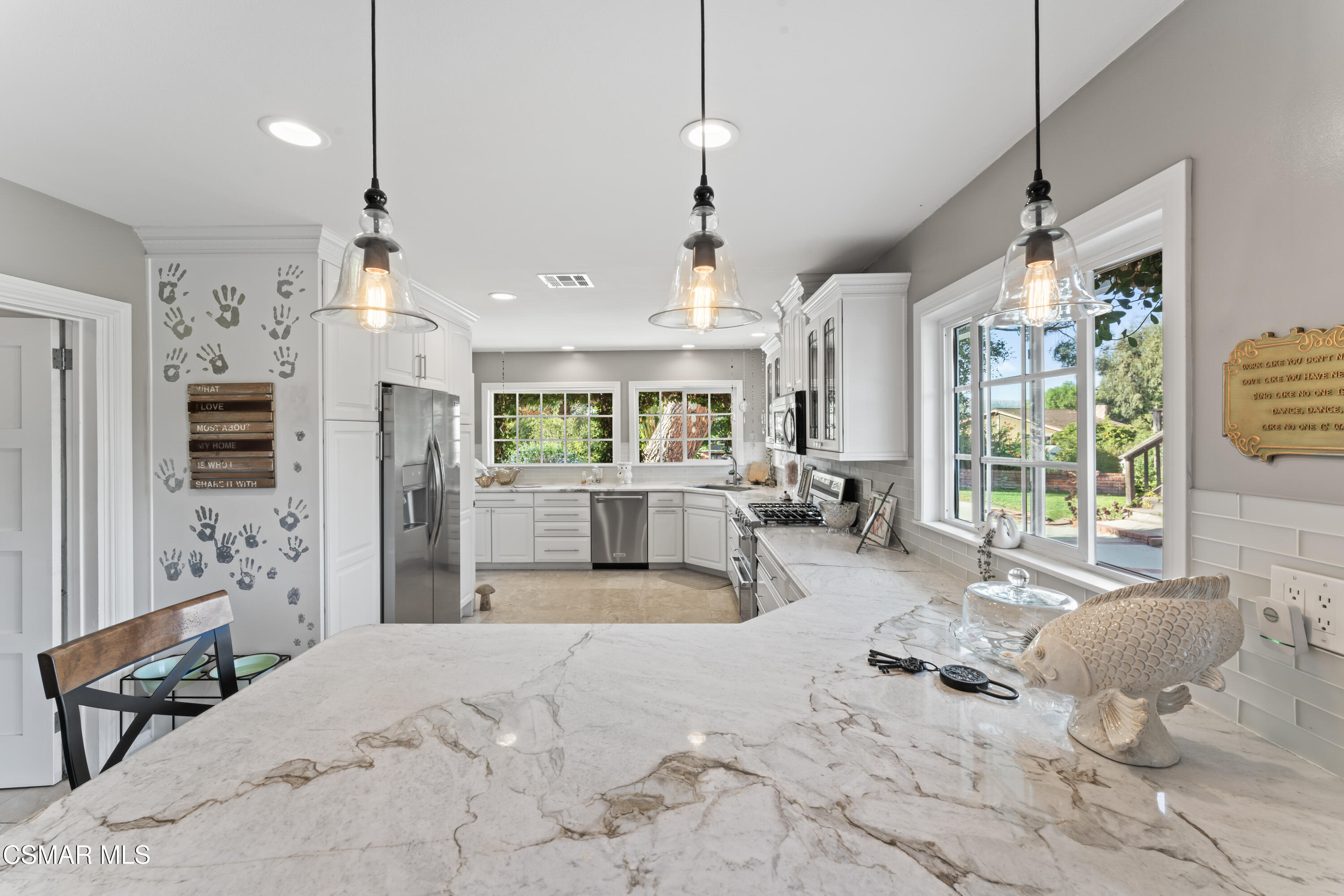 636 Sinaloa Road Simi Valley, CA 93065 - Photo 1 of 31 a large bedroom with furniture and a large window