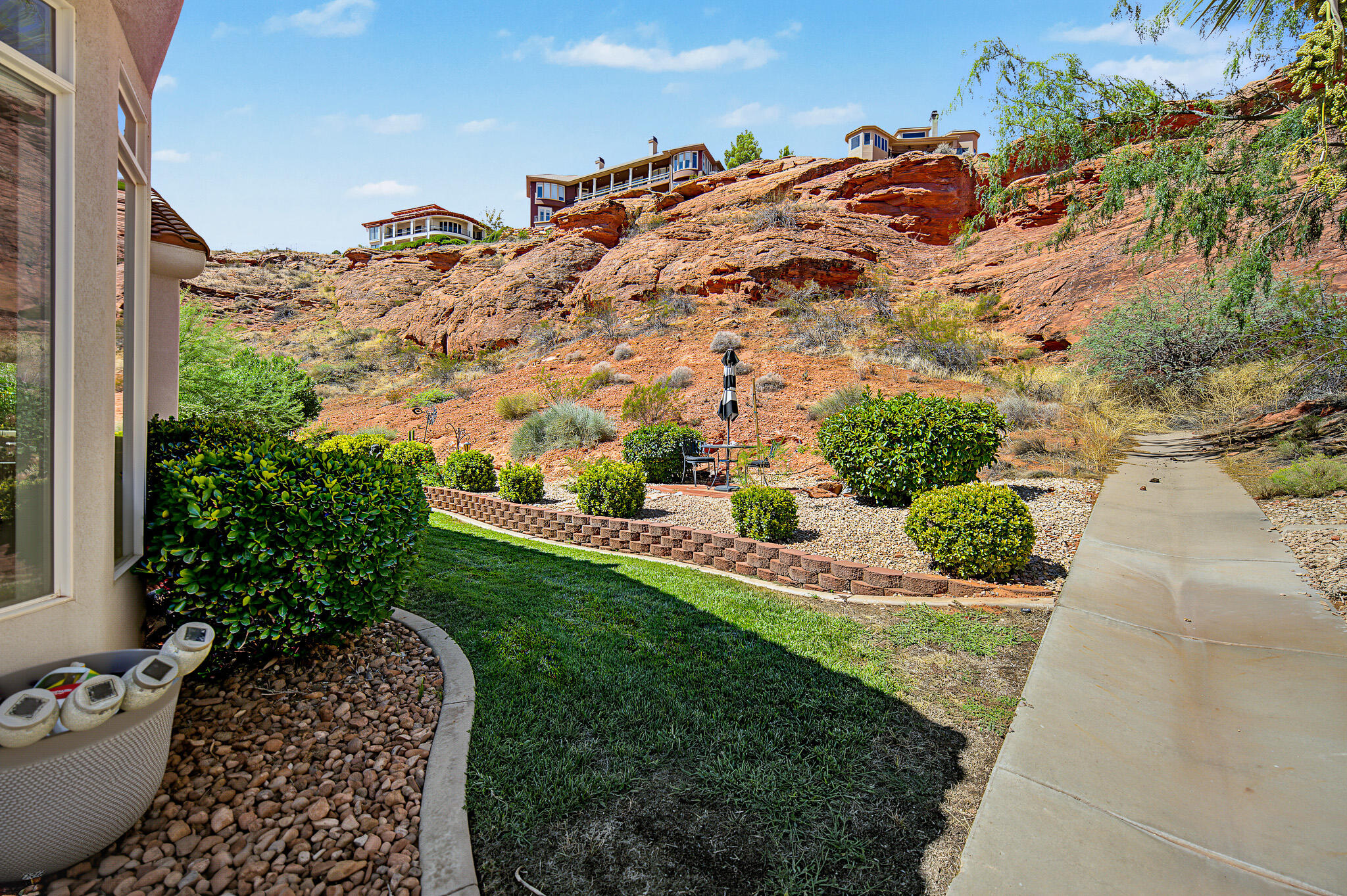 23 Shadow Ridge Drive Washington, UT 84780 - Photo 7 of 40 23 N Shadow Ridge-06