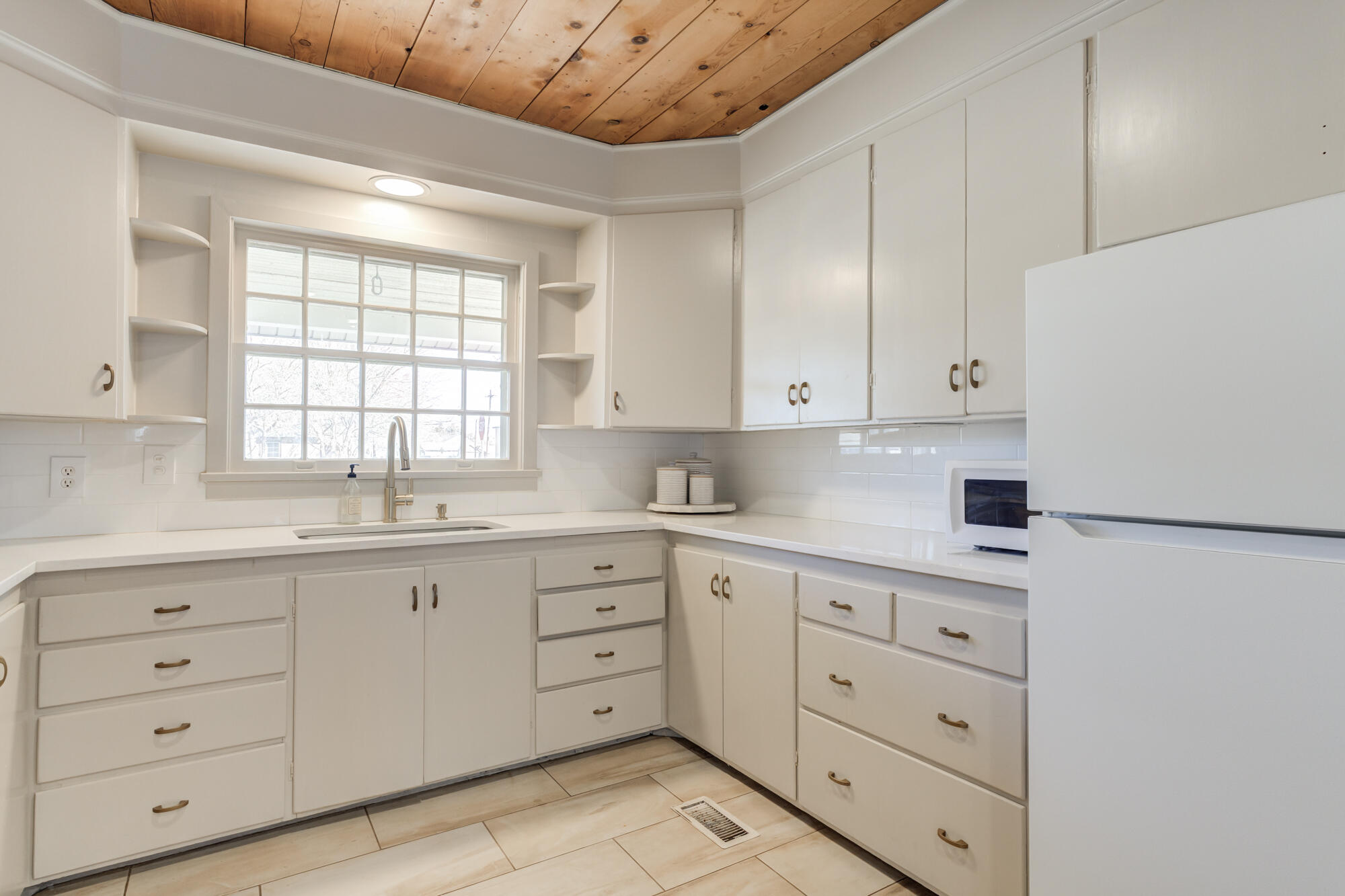 2401 28th Street Lubbock, TX 79411 - Photo 13 of 34 wgp (19 of 36)