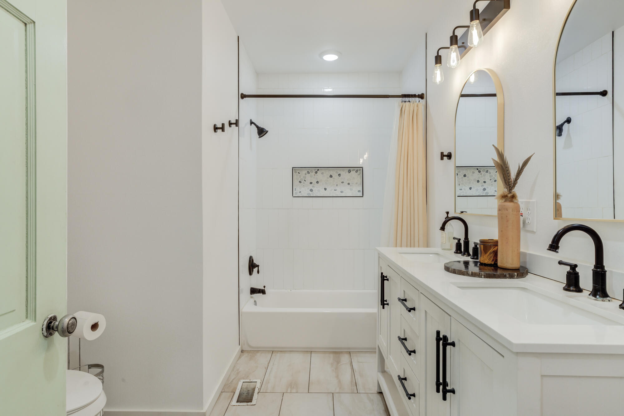 2401 28th Street Lubbock, TX 79411 - Photo 21 of 34 wgp (8 of 36)