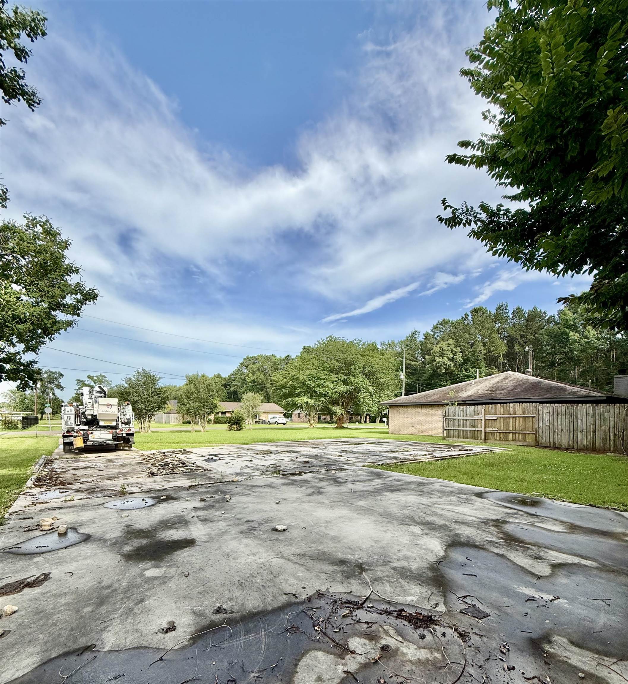 320 Hebert Street Vidor, TX 77662 - Photo 8 of 8