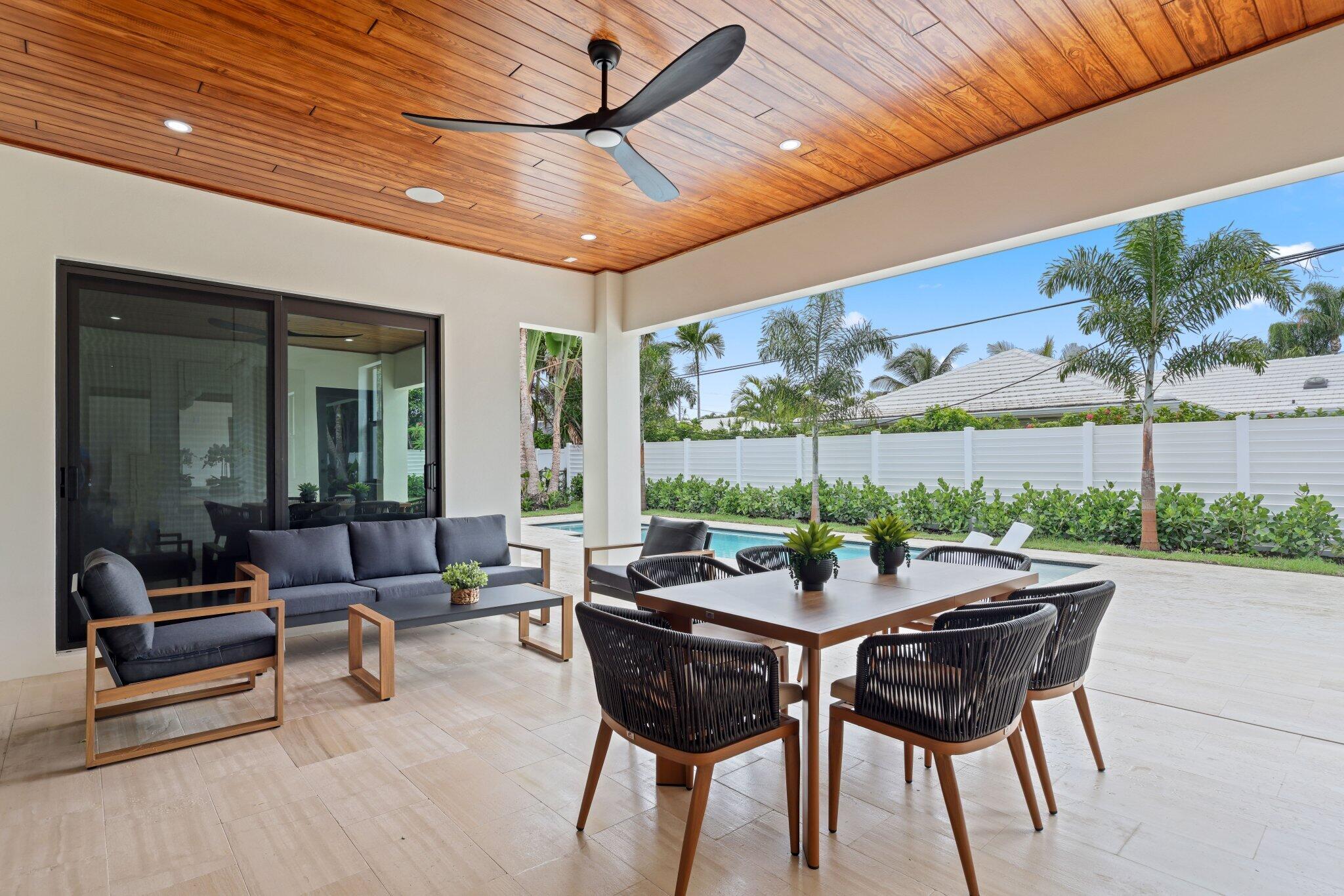 1160 Emerald Lane Riviera Beach, FL 33404 - Photo 12 of 86 1160 Emerald Lane - 53.jpg-SMALL