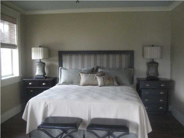 38 Grande Pointe Circle Inlet Beach, FL 32461 - Photo 17 of 30 a bedroom with a bed and a closet