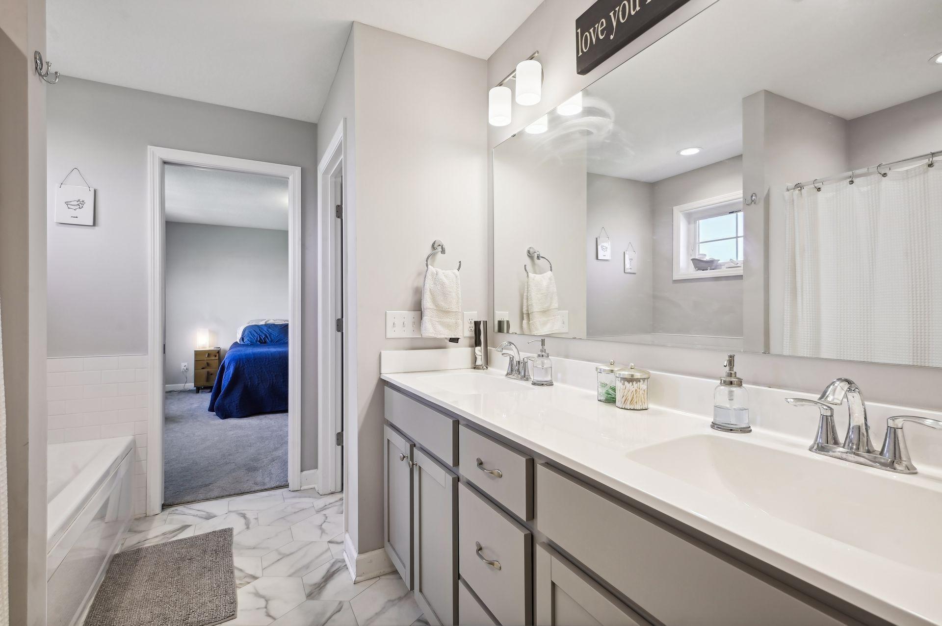 6303 Jensen Avenue South Cottage Grove, MN 55016 - Photo 16 of 33