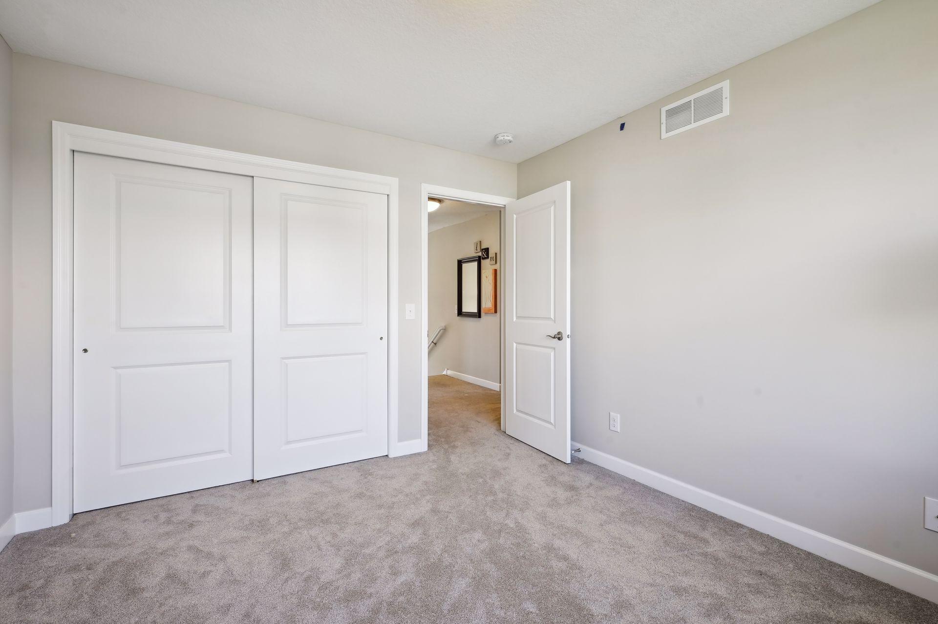 6303 Jensen Avenue South Cottage Grove, MN 55016 - Photo 19 of 33