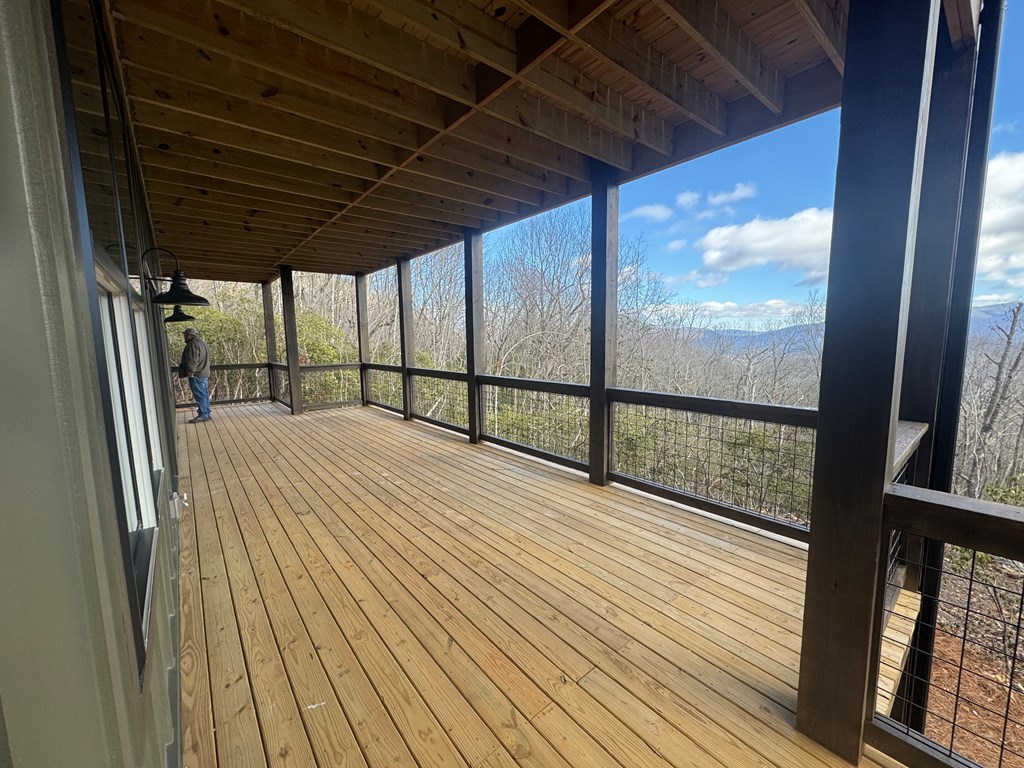 579 Overlook Loop Young Harris, GA 30582 - Photo 15 of 47