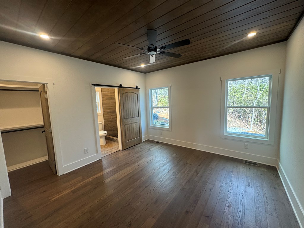 579 Overlook Loop Young Harris, GA 30582 - Photo 23 of 47