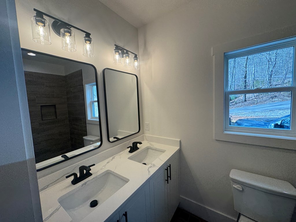 579 Overlook Loop Young Harris, GA 30582 - Photo 25 of 47