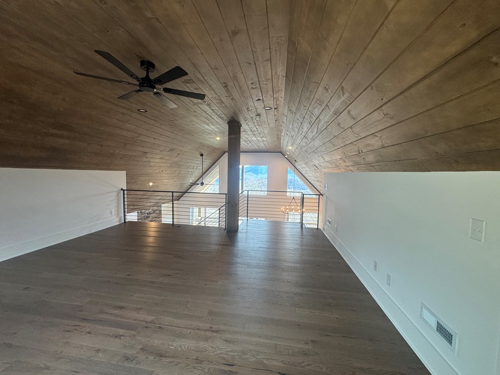 579 Overlook Loop Young Harris, GA 30582 - Photo 35 of 47