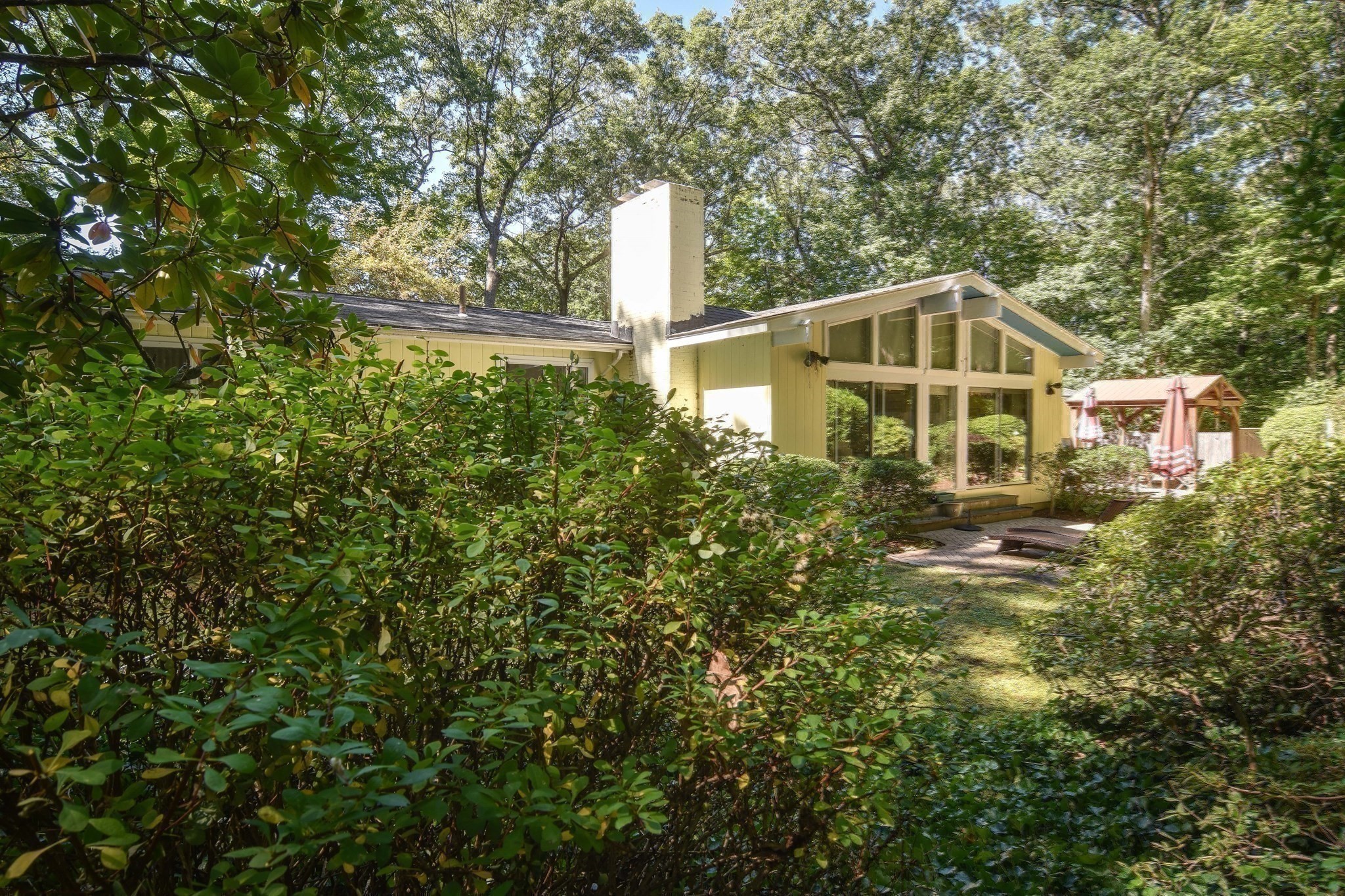 9 Raleigh Road Dover, MA 02030 - Photo 26 of 27 Gallery Image 26