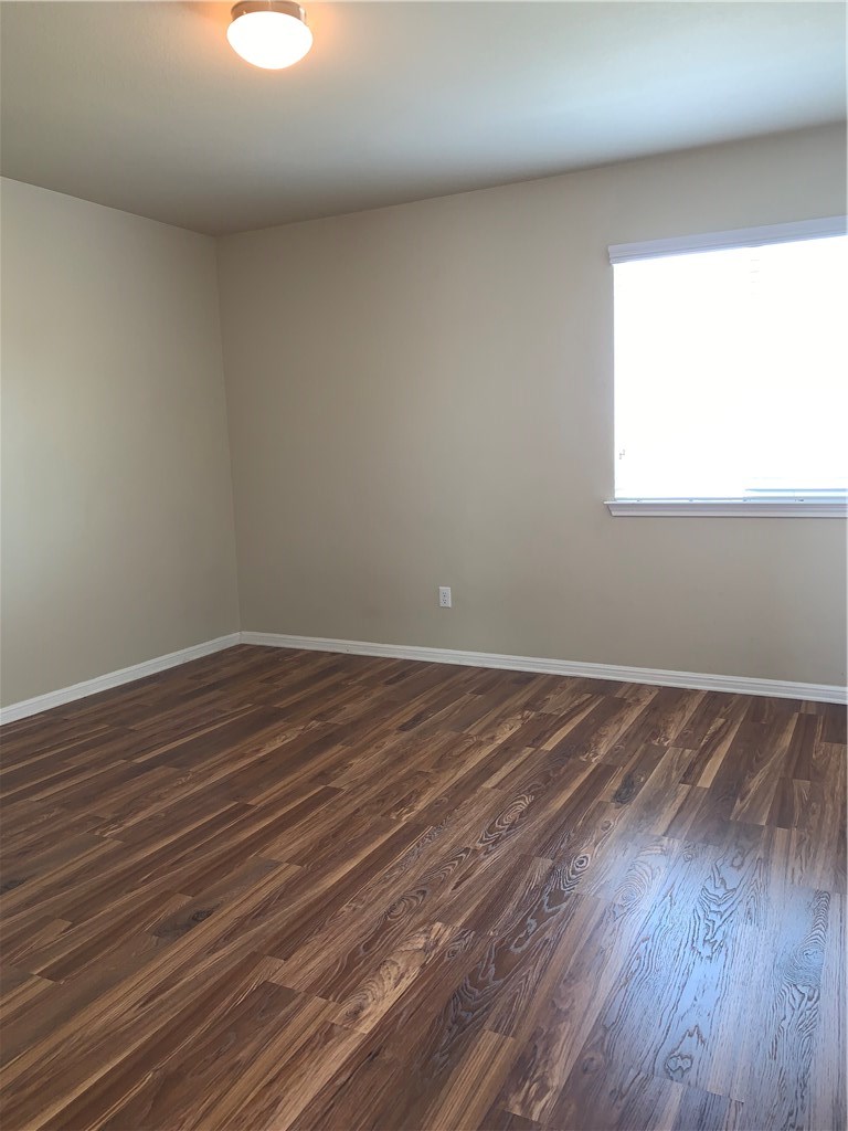 151 Chickadee Cove Kyle, TX 78640 - Photo 16 of 29 Secondary Bedroom #3