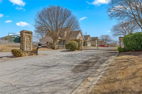 $725,000 | Undisclosed Address, Greer, SC 29650