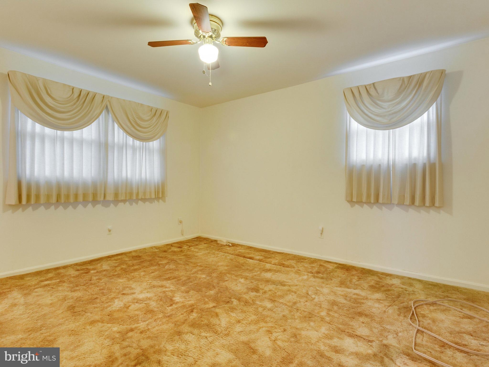 8613 Victoria Road Springfield, VA 22151 - Photo 12 of 21 a view of an empty room