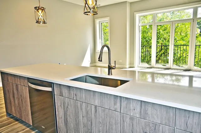 $1,695,000 | 2744 West Cortez Street, Chicago, IL 60622