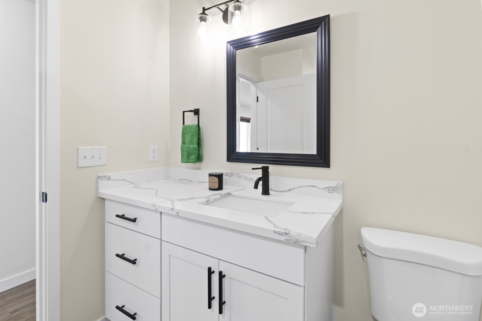 902 West California Road Shelton, WA 98584 - Photo 17 of 36 Gallery Image 17